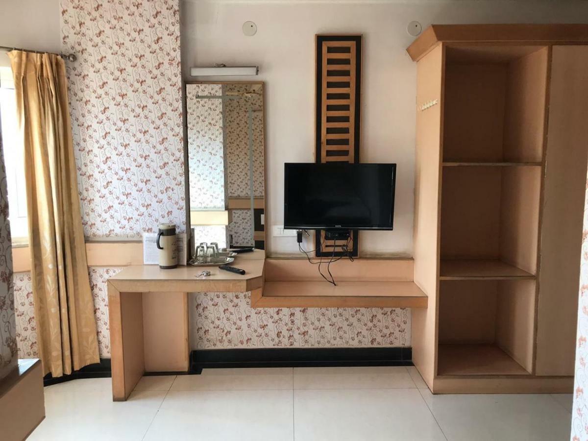 Bharati Lodge Hubli Eksteriør billede