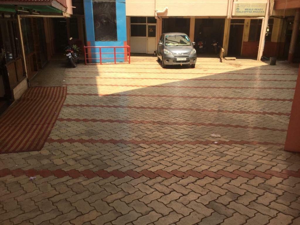 Bharati Lodge Hubli Eksteriør billede